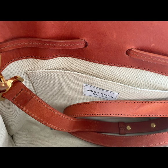 Mansur Gavriel Caramel Leather Tote. - Picture 14 of 16